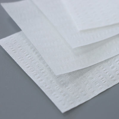 55% Polyester / 45% Wood Pulp Corrugated Pattern Dust Free Paper For Industrial Wiping